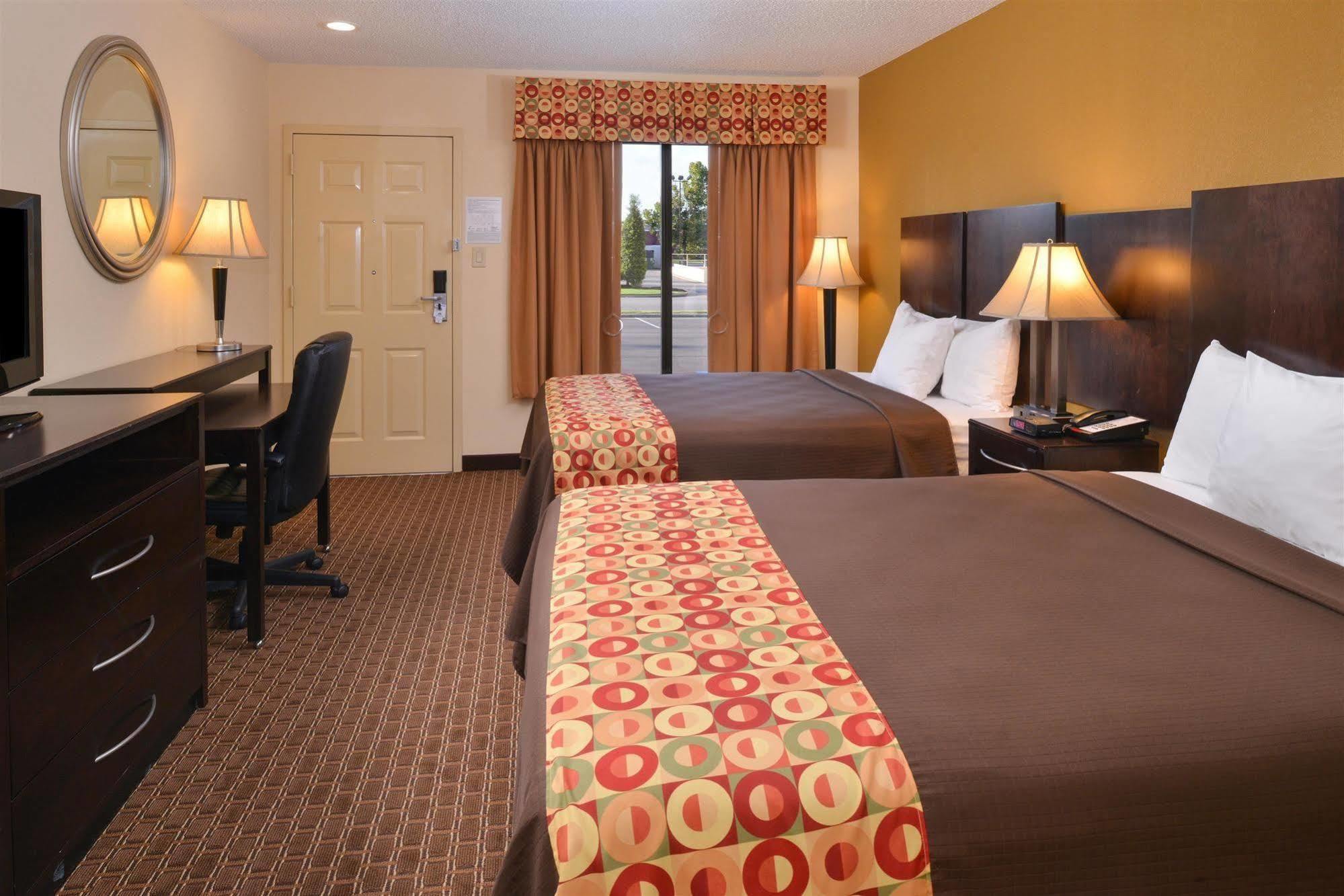 Americas Best Value Inn Tupelo Barnes Crossing מראה חיצוני תמונה